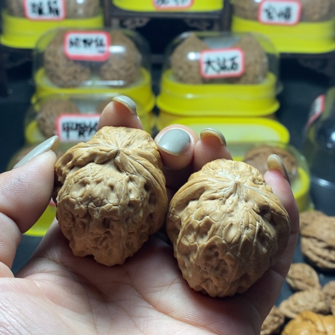 文玩核桃把件落**秋驴打滚