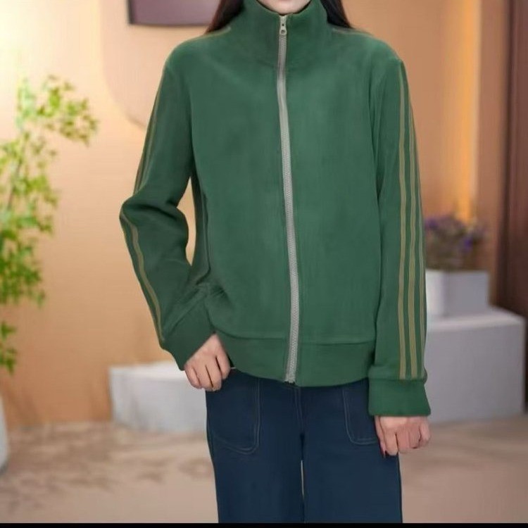 秋冬季加绒加厚立领时尚运动风格外套女重磅奥粒绒保暖休闲宽松版