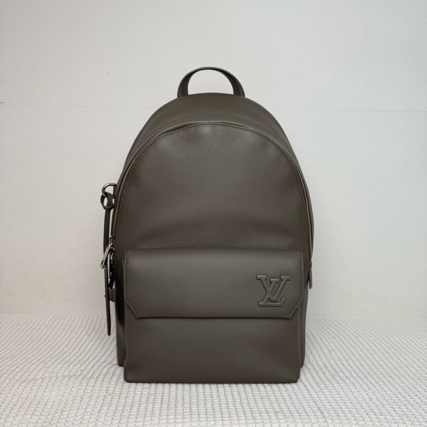 99新 LouisVuitton/路易威登 98新5463/8921时尚芯片款全皮双肩包