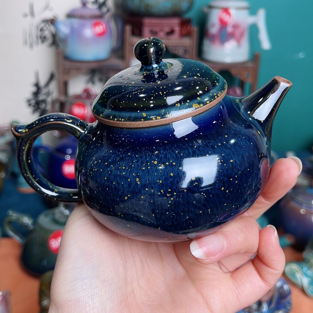 壶钧瓷艺术作品壶