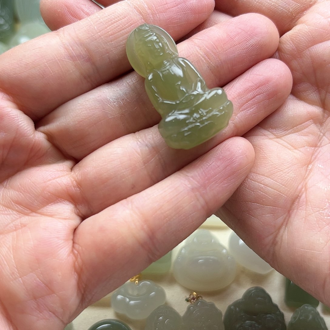 和田玉挂件未镶嵌