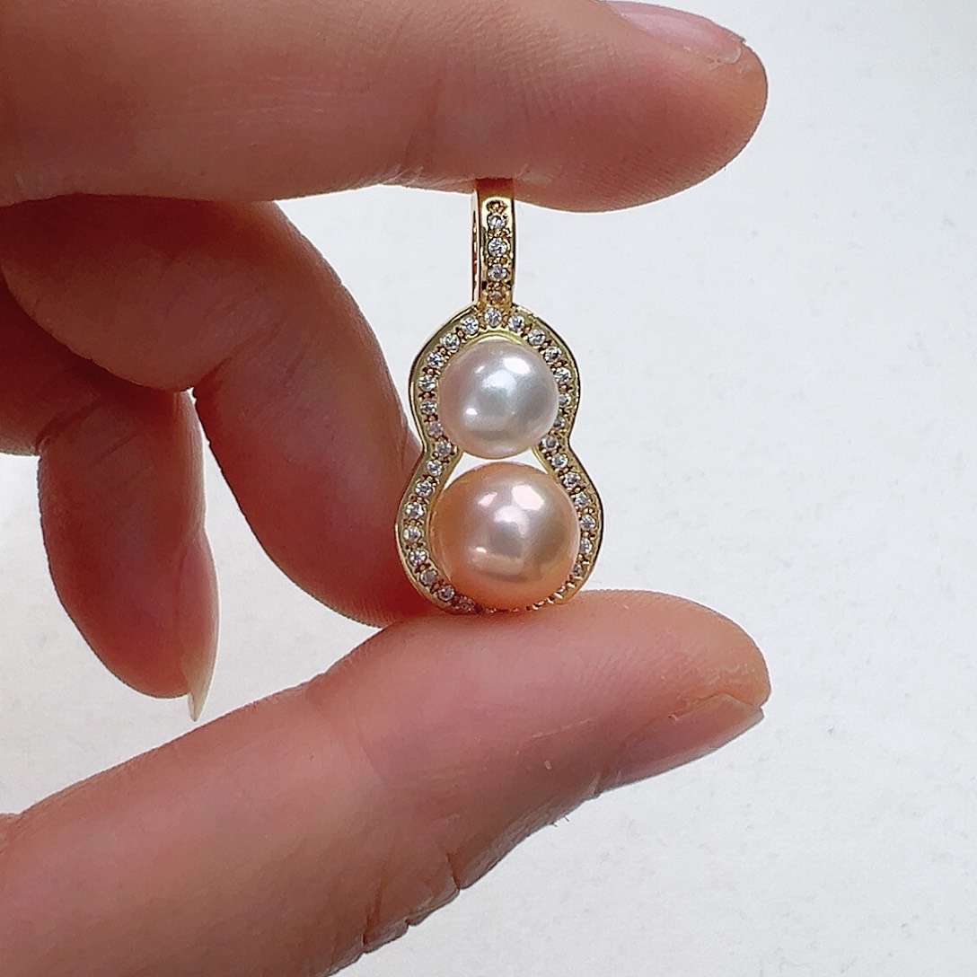 淡水珍珠吊坠(赠链)合金孤