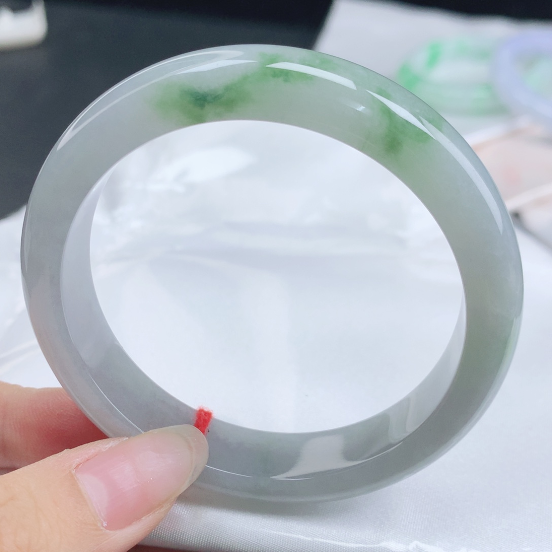 翡翠未镶嵌手镯缅甸58.2飘翠绿花正圈