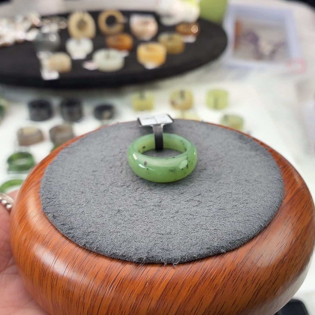 和田玉（糖玉）未镶嵌戒指b173青苹果馒头17.1