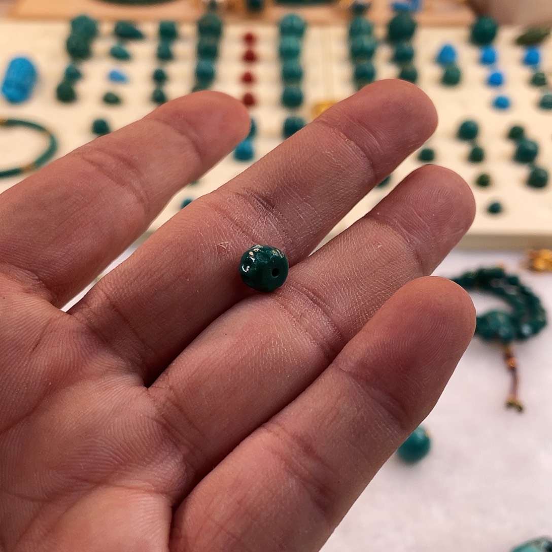 绿松石未镶嵌耳饰