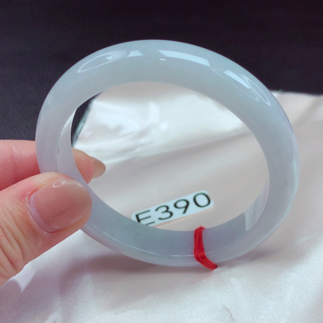 翡翠手镯未镶嵌手镯88