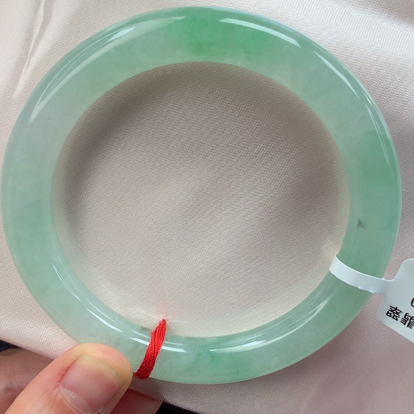 【闪购商品】翡翠手镯未镶嵌手镯