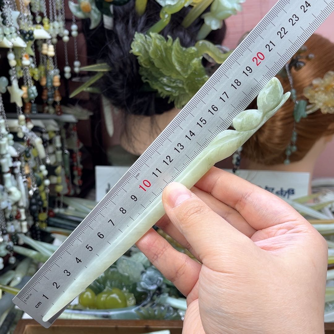 蛇纹石玉发饰未镶嵌默认微瑕岫玉发簪