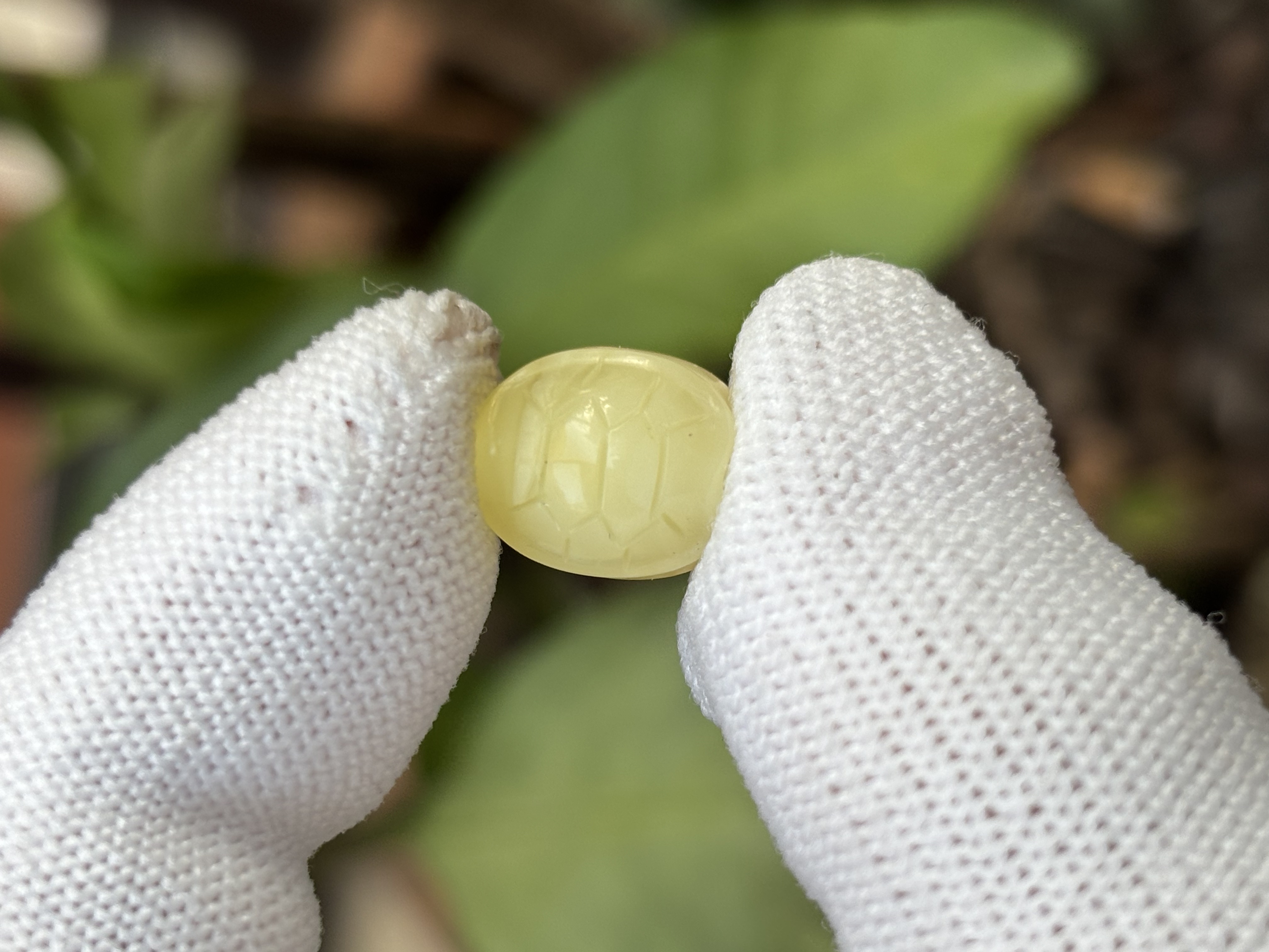 4396天然蜜蜡琥珀富甲配饰10.6x12.6x7.5mm