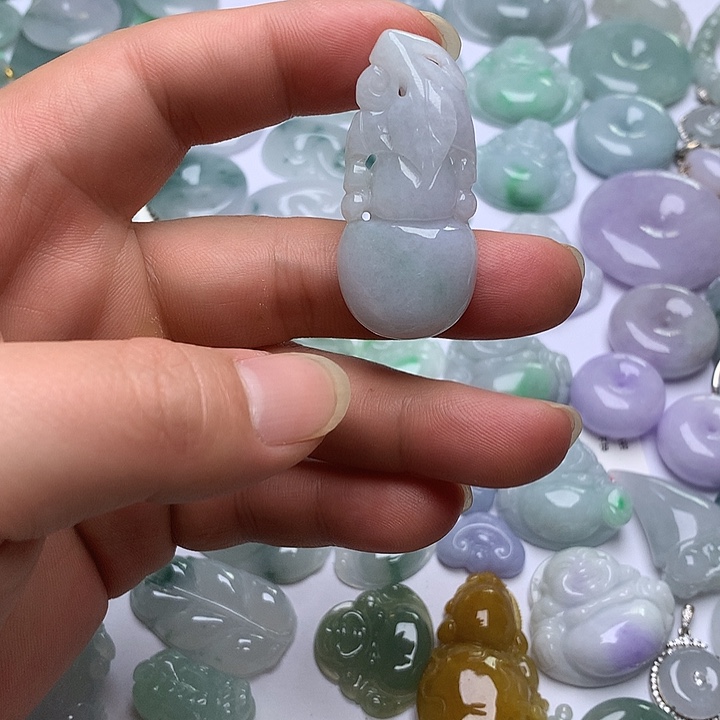 翡翠未镶嵌颈饰天然翡翠