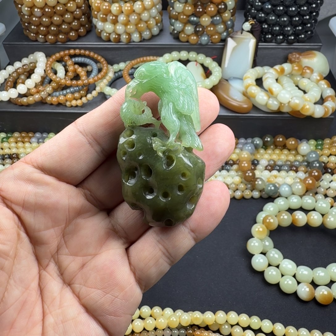 ꧁***꧂和田玉未镶嵌戒指