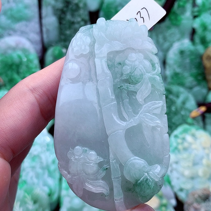 翡翠吊坠(不含链)未镶嵌