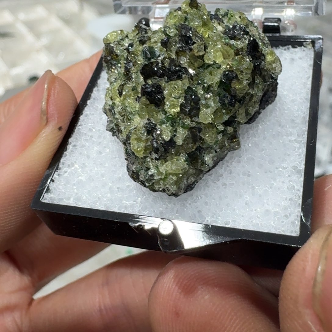 月下珠宝严选矿物