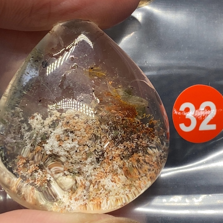 红***)水晶未镶嵌珠宝半成品