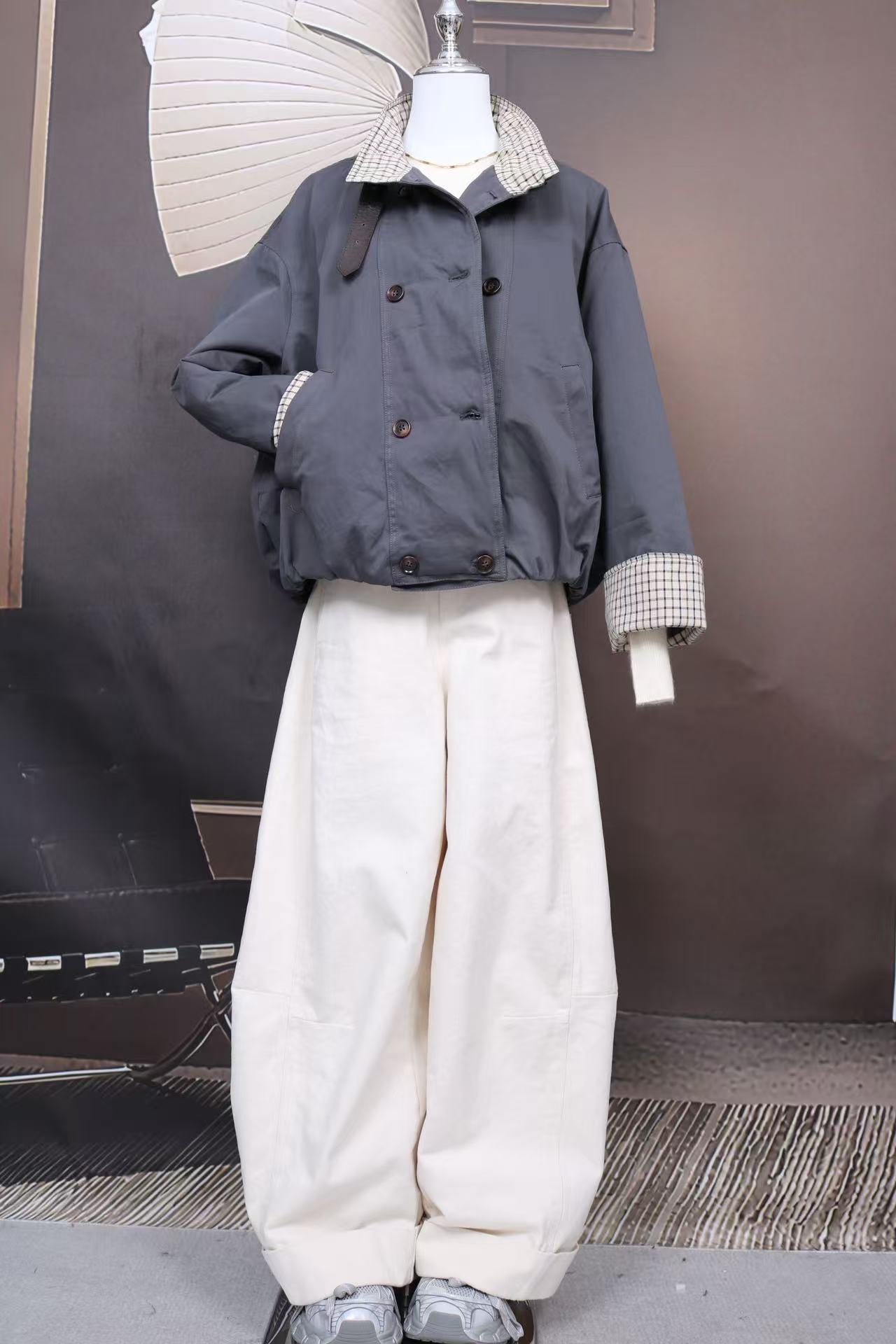 2025韩系秋冬款加厚宽松女士立领短款外套加棉工装风外套