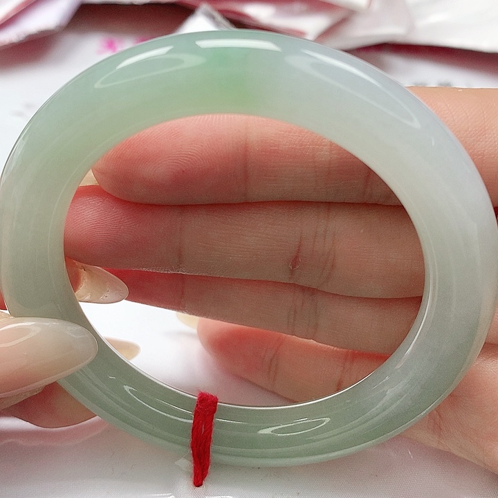 翡翠手镯未镶嵌缅甸天然A货翡翠