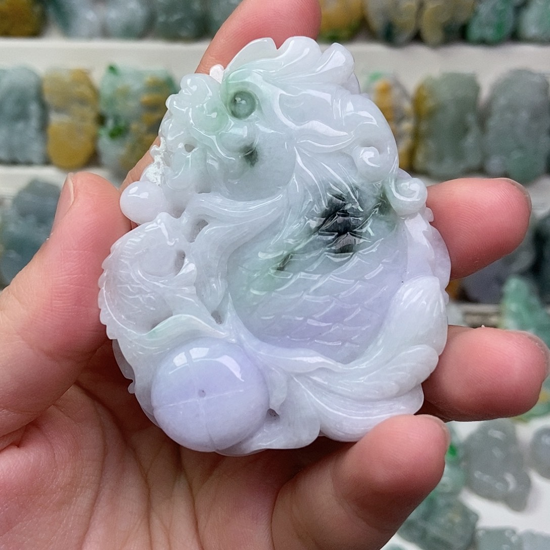 翡翠未镶嵌吊坠(赠链)