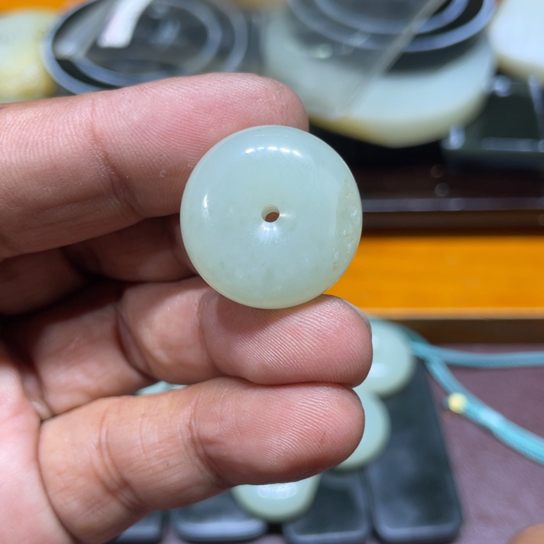 和田玉（白玉）挂件未镶嵌