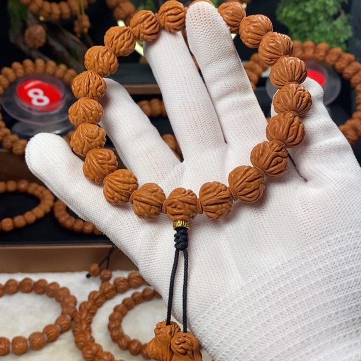 桃核吊坠秦岭龙纹