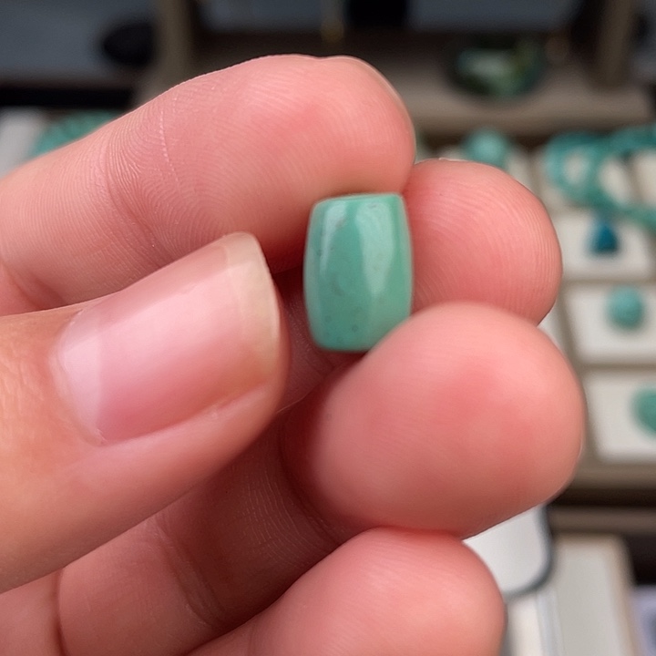 绿松石未镶嵌吊坠