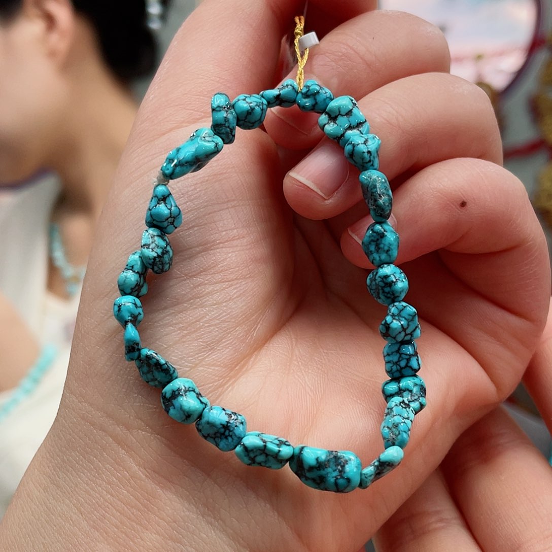 绿松石手串未镶嵌