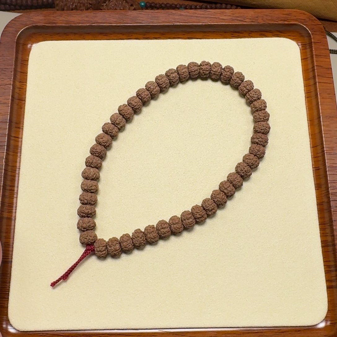 金刚菩提吊坠老树平细