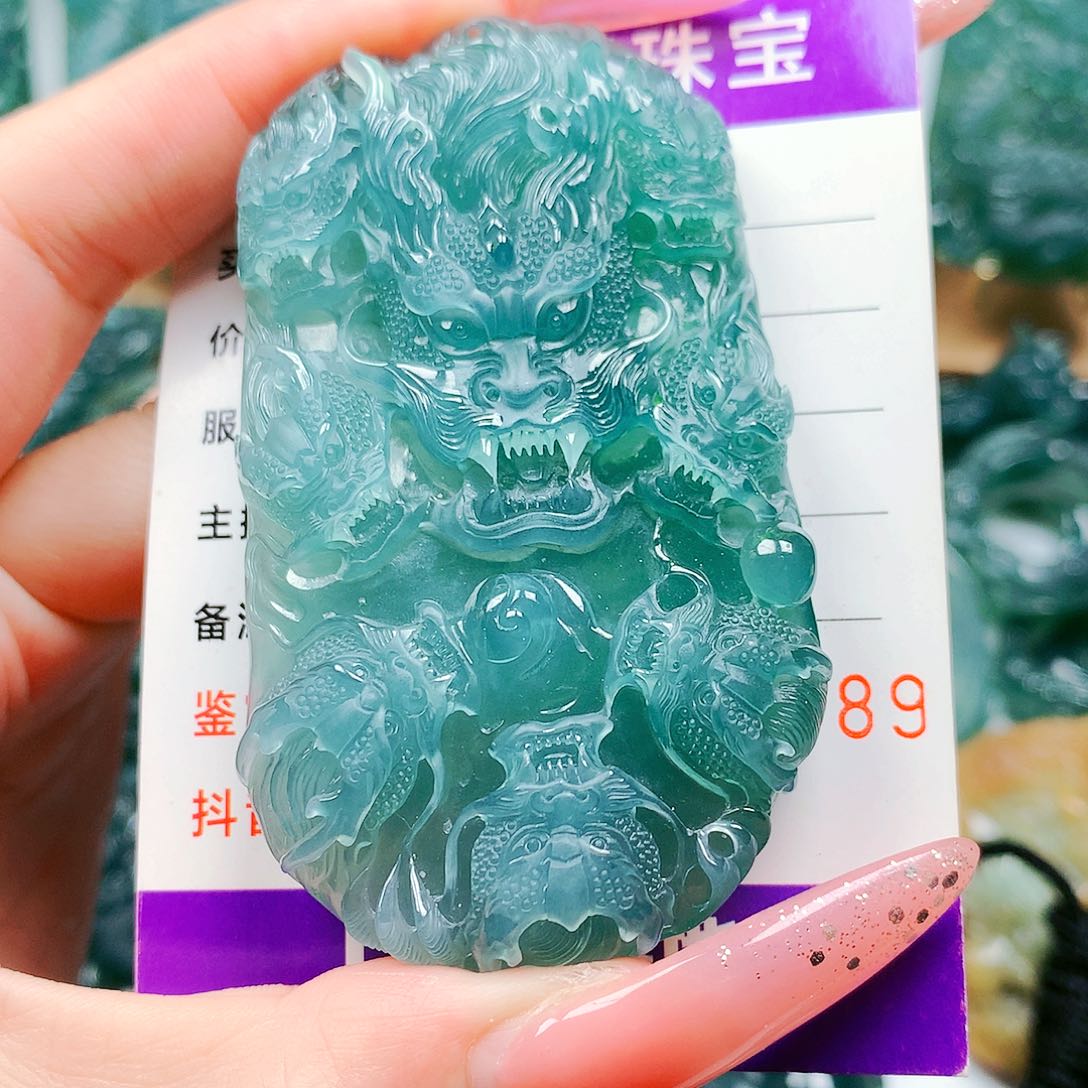 【闪购商品】翡翠未镶嵌颈饰纯天然A货翡翠