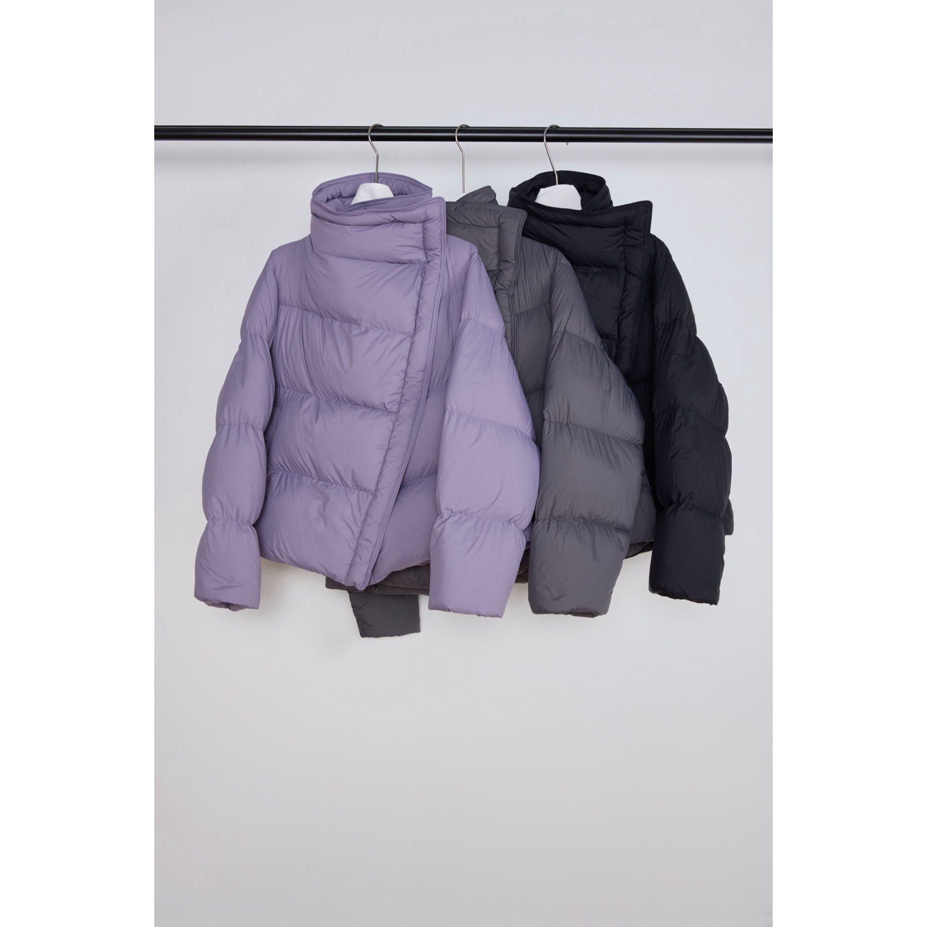 爱唯依（F）-极简松弛！优雅简约保暖羽绒服（657RDH153#）VRNCEWEI