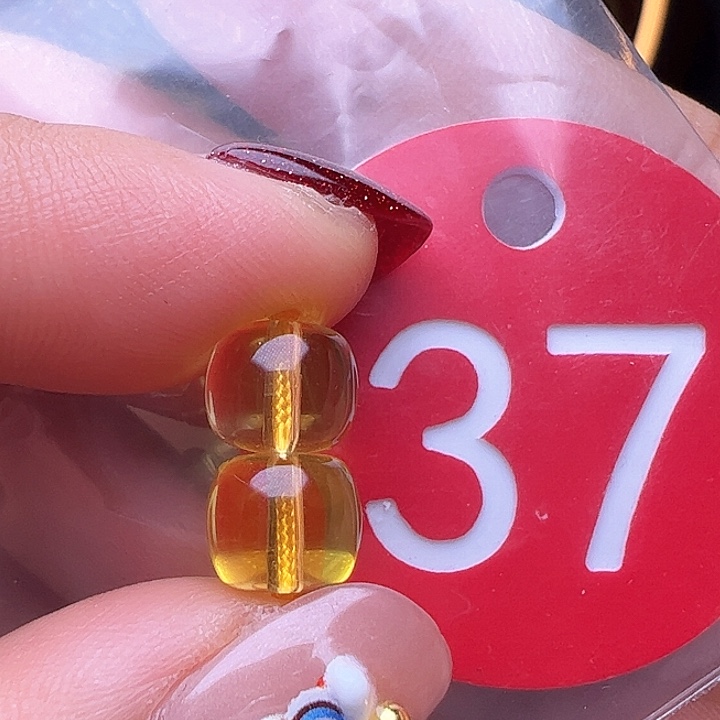 蜜蜡裸石未镶嵌8m m