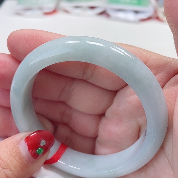 翡翠手镯未镶嵌缅甸翡翠手镯56圈