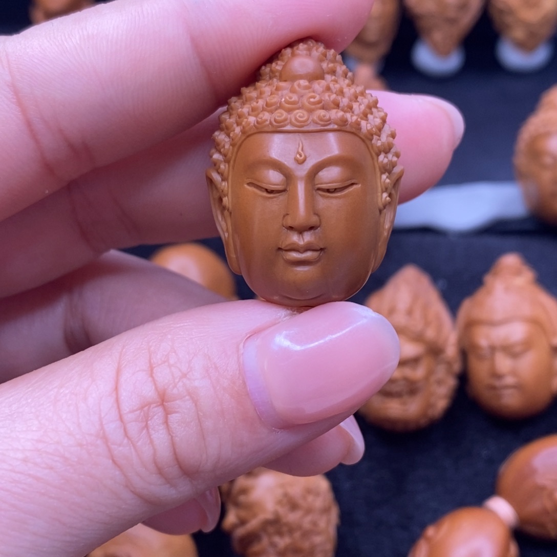 陆***挺橄榄核手串/手链如来