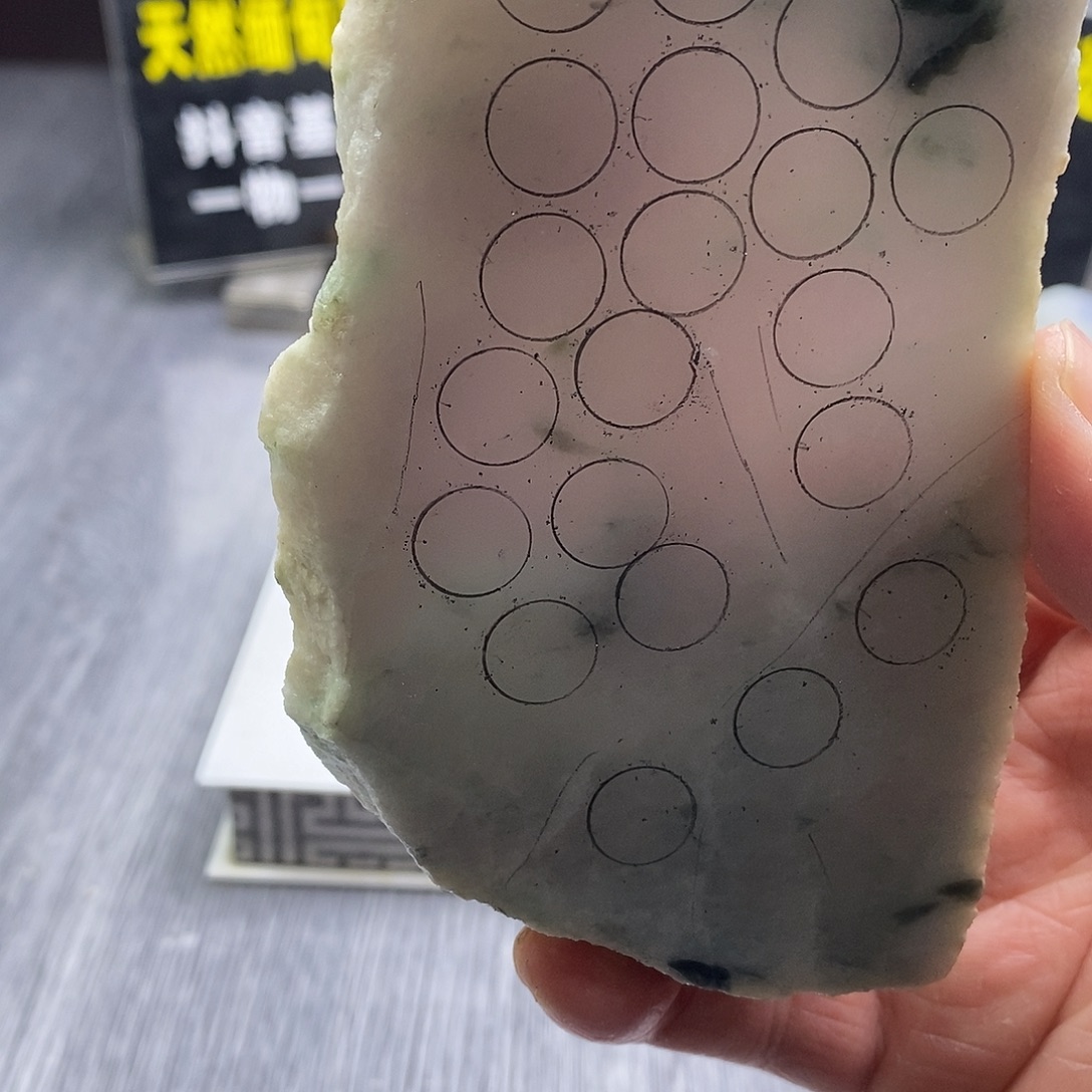 定制翡翠未镶嵌翡翠定制