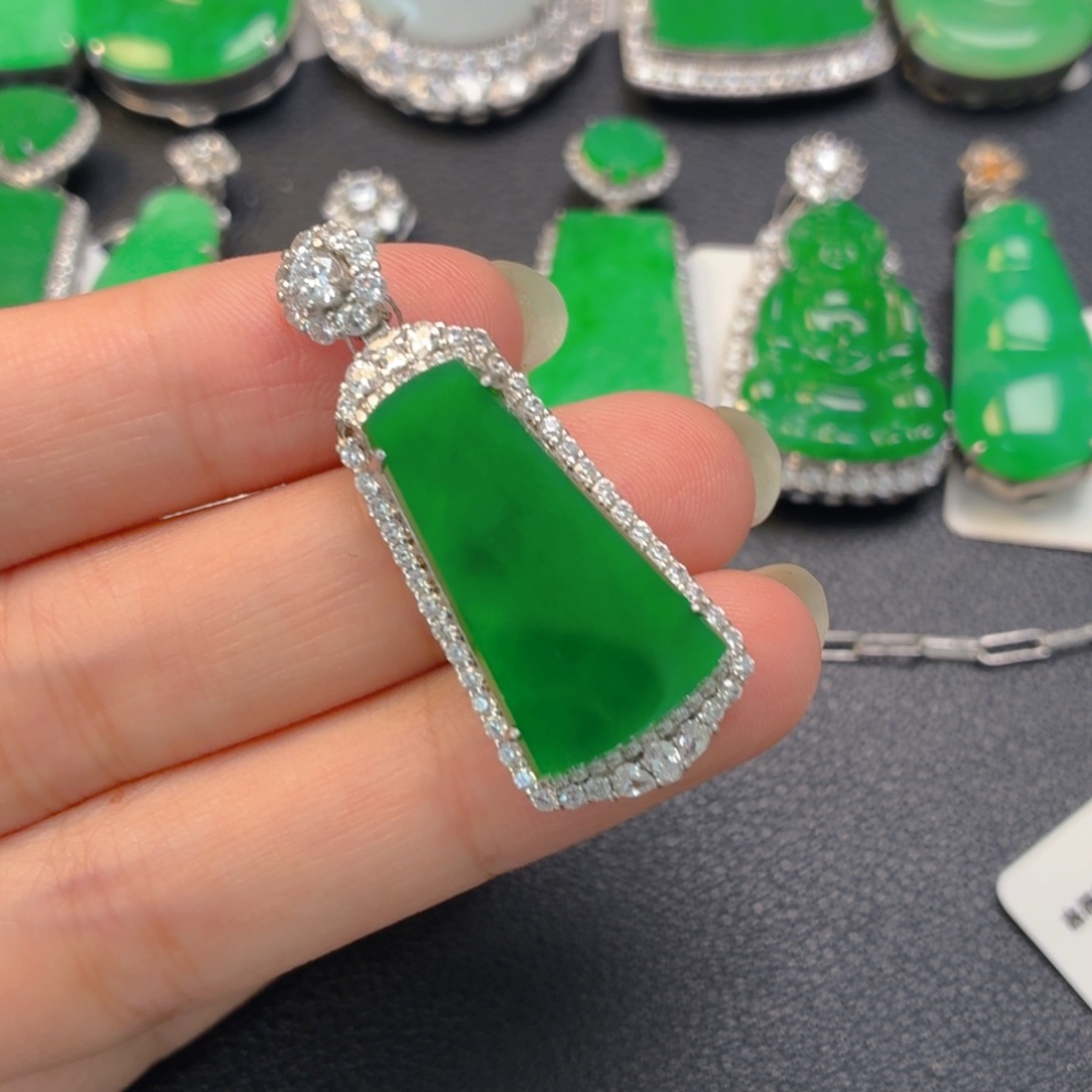 翡翠银S925镶嵌颈饰