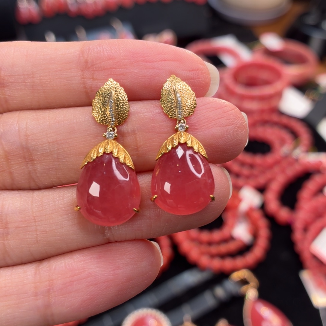 菱锰矿（红纹石）18K金镶嵌耳环