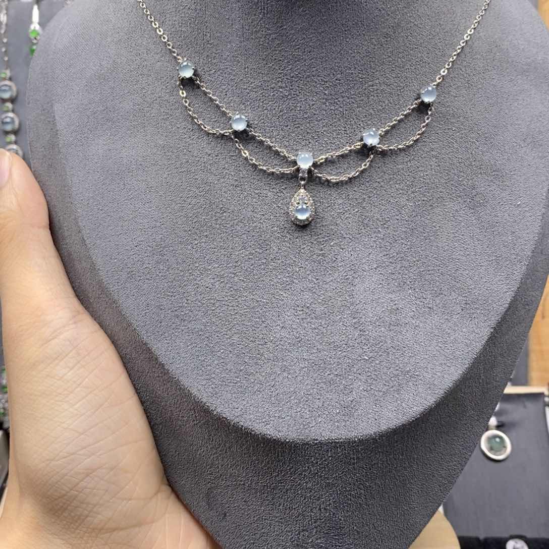 翡翠银S925镶嵌颈饰乔*安