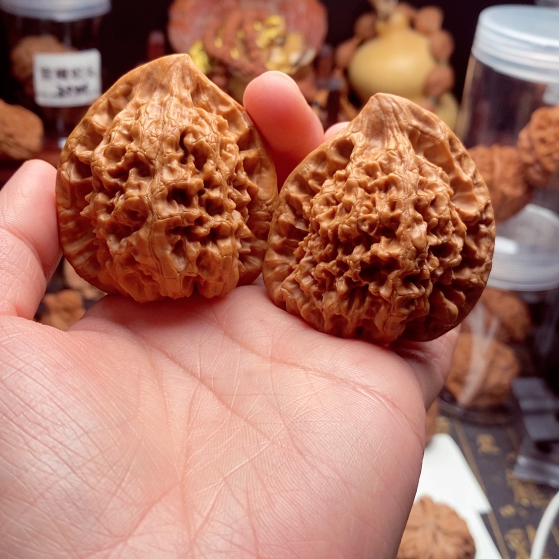 L***享核桃手串/手链官帽