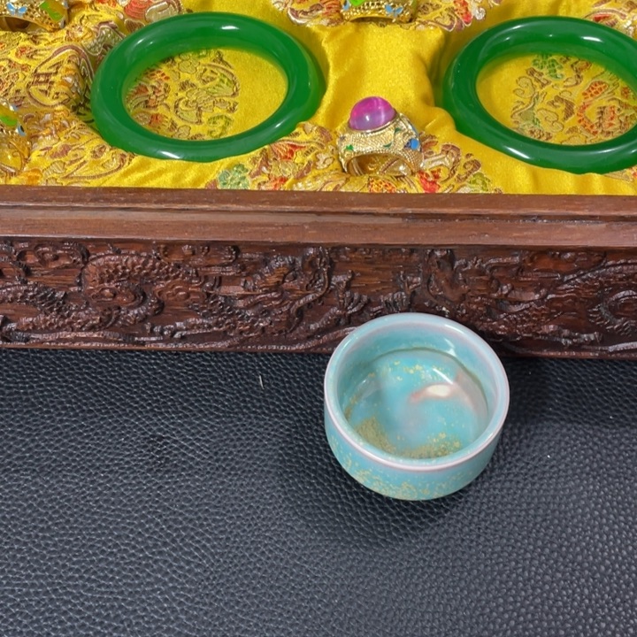 锦***辰碗陶这个我都想看你啊