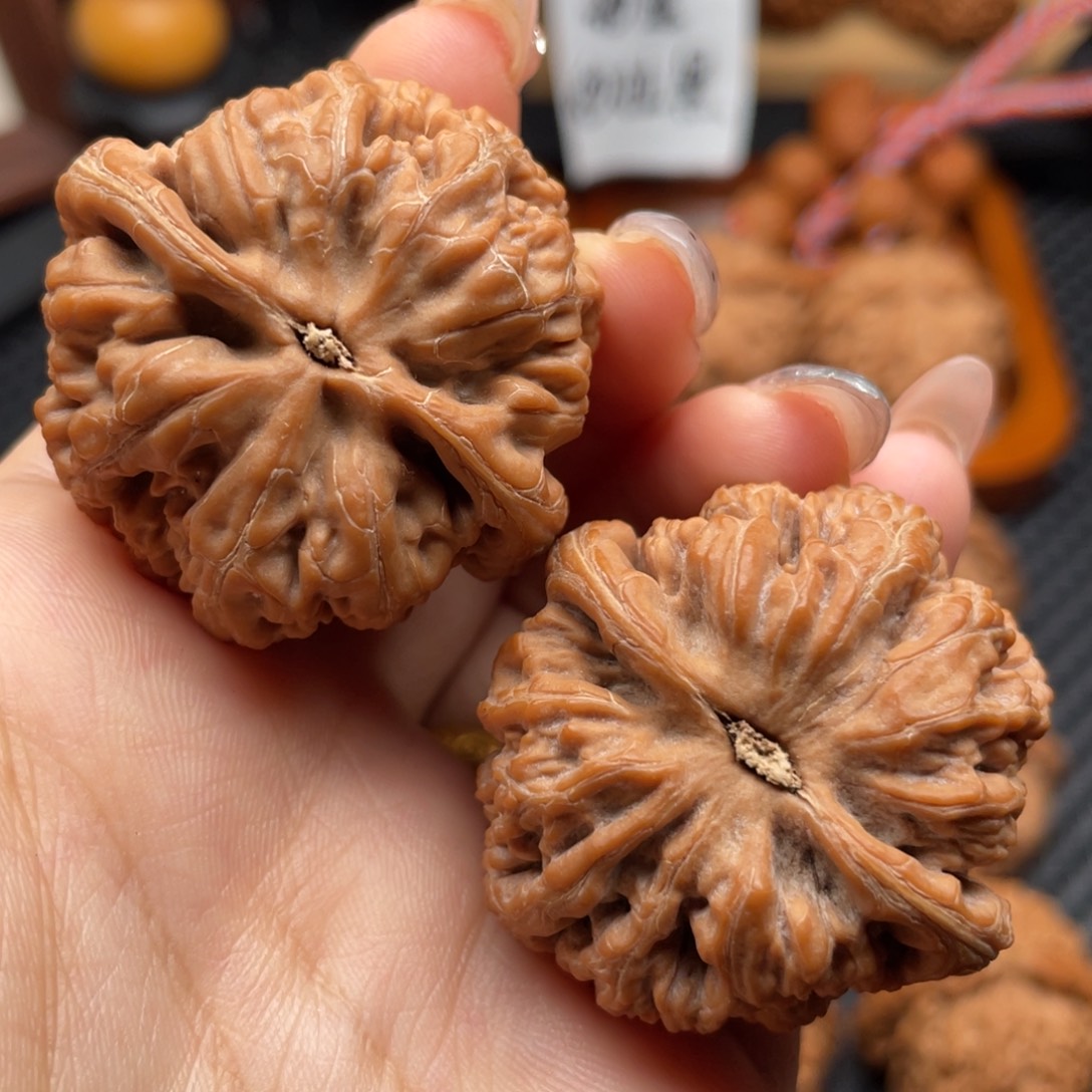 华***实吊坠文玩核桃全品粗筋