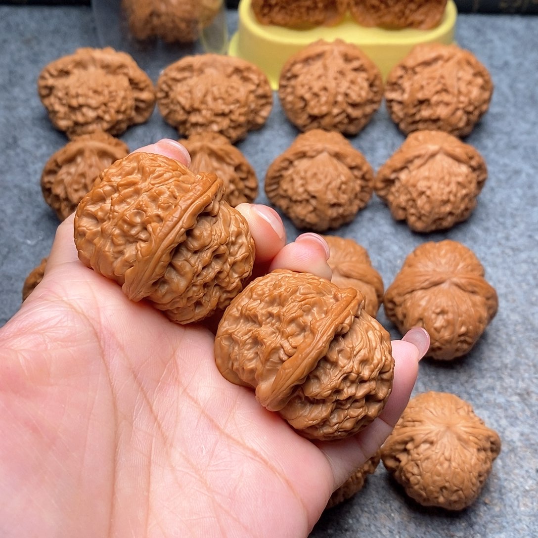 文玩核桃把件L*O精品白狮子43全品