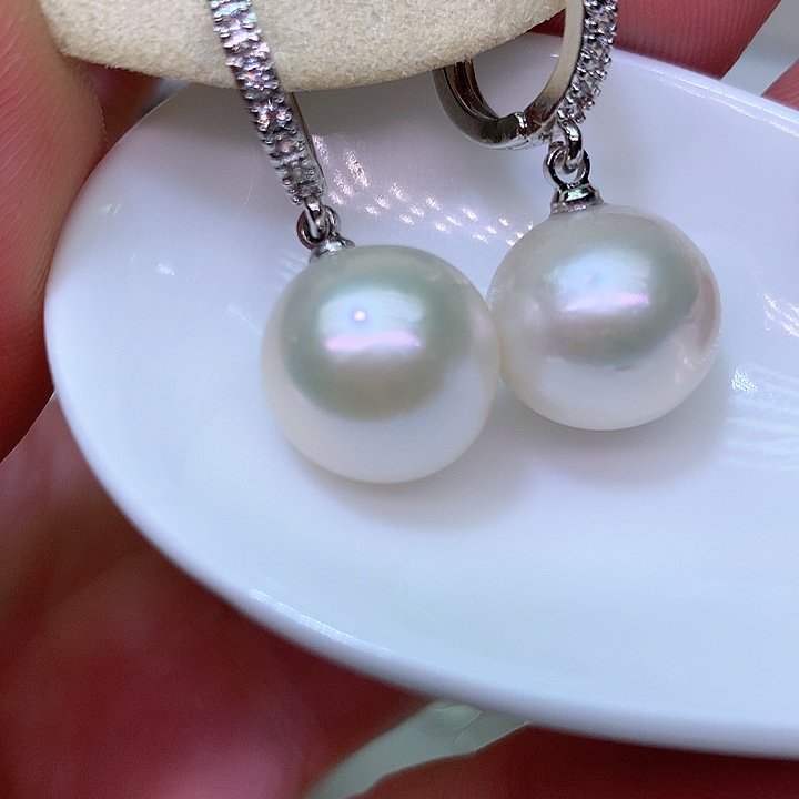 银S925镶嵌耳饰淡水珍珠