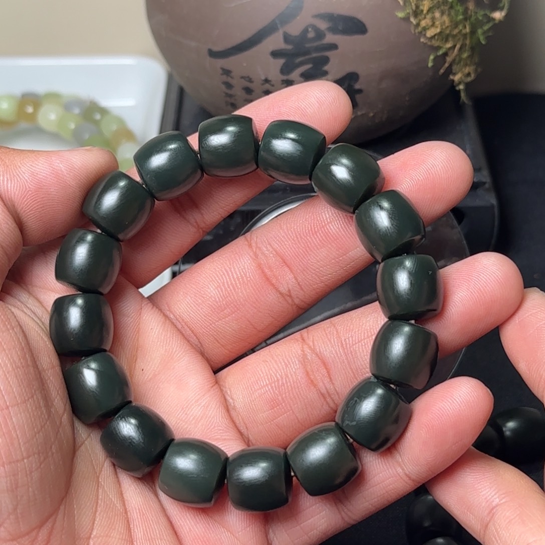 和田玉未镶嵌手串天然且末沙枣青14多样性拍一发一