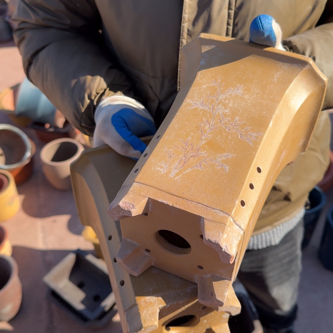 紫砂花盆瑕疵和瑕疵