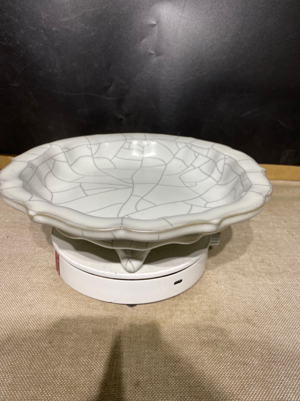 官窑三足笔洗不包邮