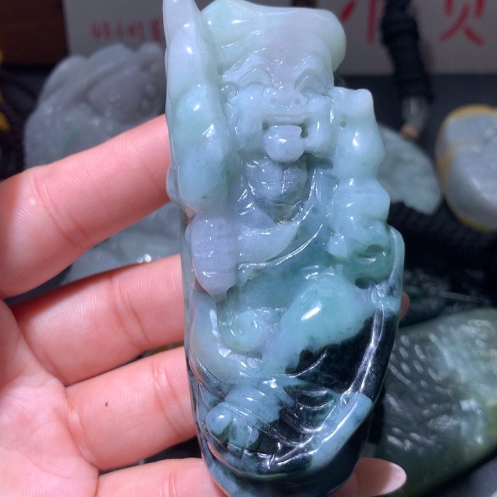 翡翠未镶嵌颈饰保真天然A货翡翠