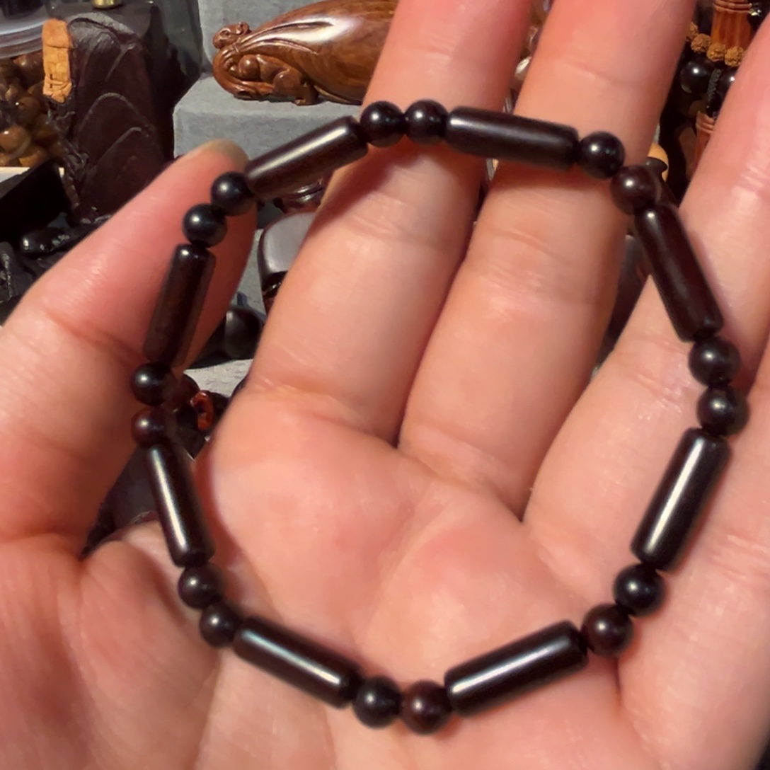 檀香紫檀（小叶紫檀）手串