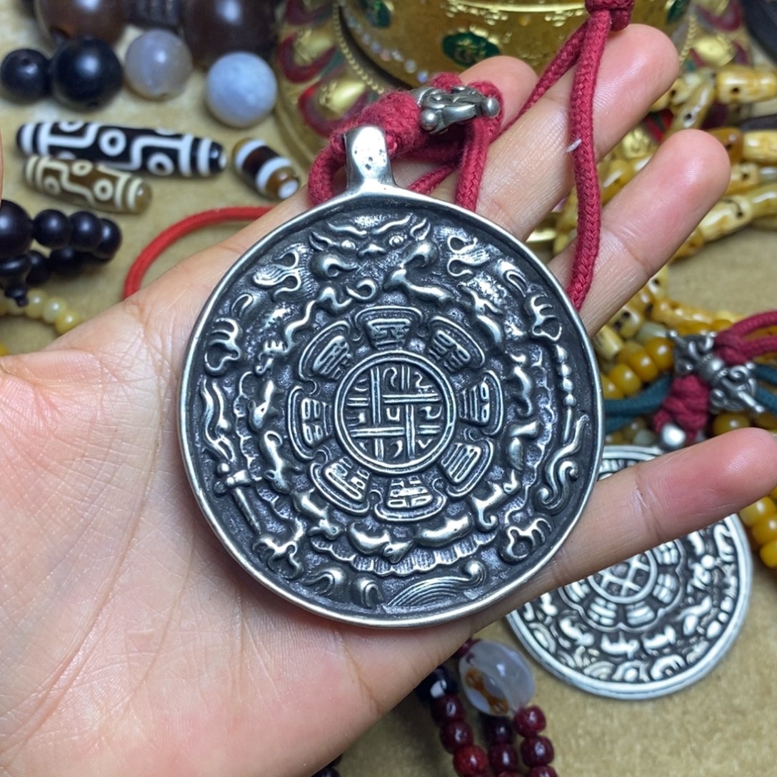 李***杰柏香籽/百香籽吊坠