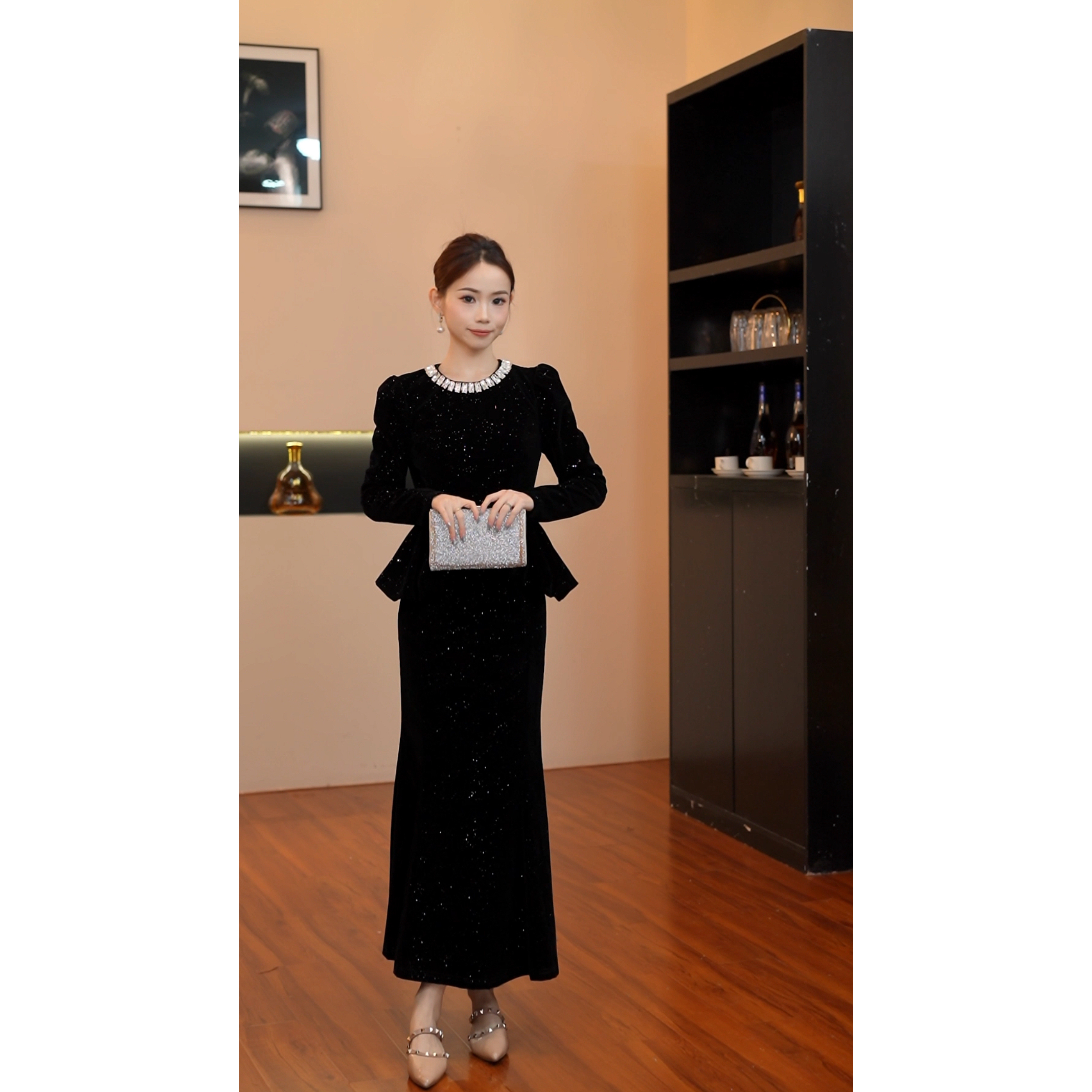 6922【约会日】假两件修身高级感包臀鱼尾连衣裙