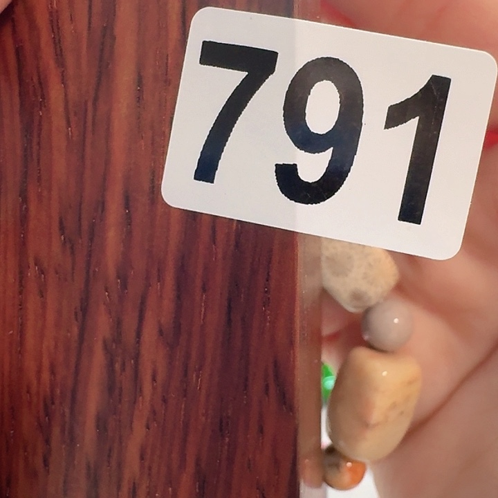 微凹黄檀（南美大红酸枝）