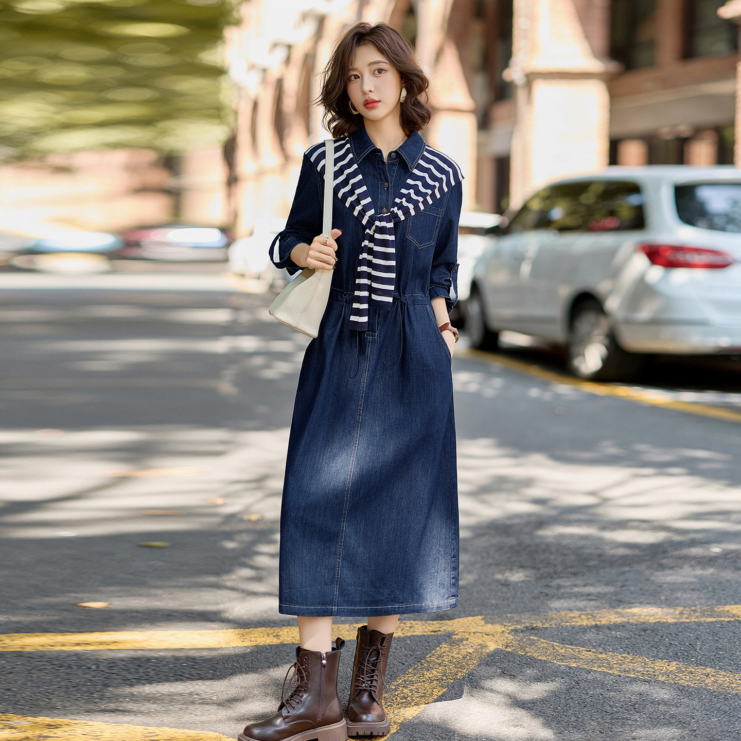 2025季时尚牛仔衬衫裙女长款显瘦气质炸街复古带披肩连衣裙E980