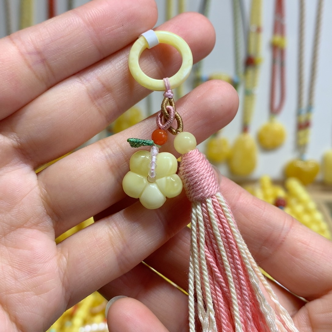 蜜蜡未镶嵌裸石花